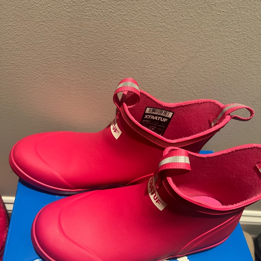 XTRATUF Pink Kids' Ankle Boots